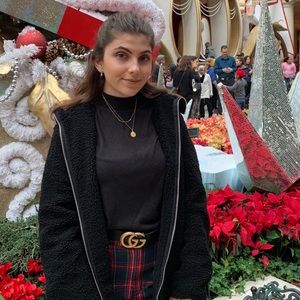 Meet your Posher, Vane